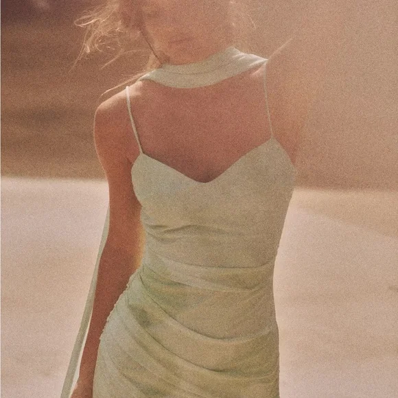 Zara Green Tulle Midi Dress with Scarf - Picture 2 of 8